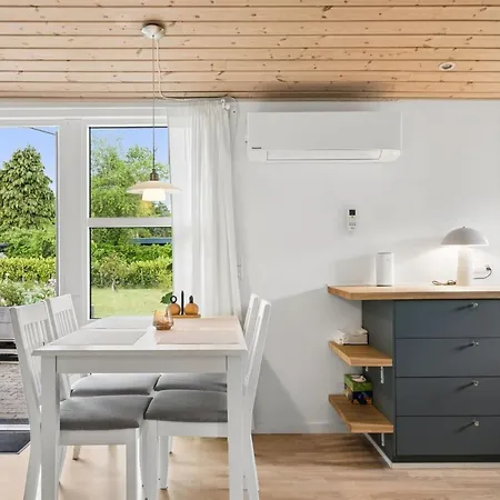 Arise - 1-5km From The Sea By Interhome *